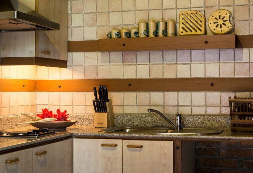 Baan Kaew Mongkorn 9