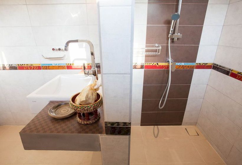 Hôtel Baan Suchadaa Lampang Resort 1