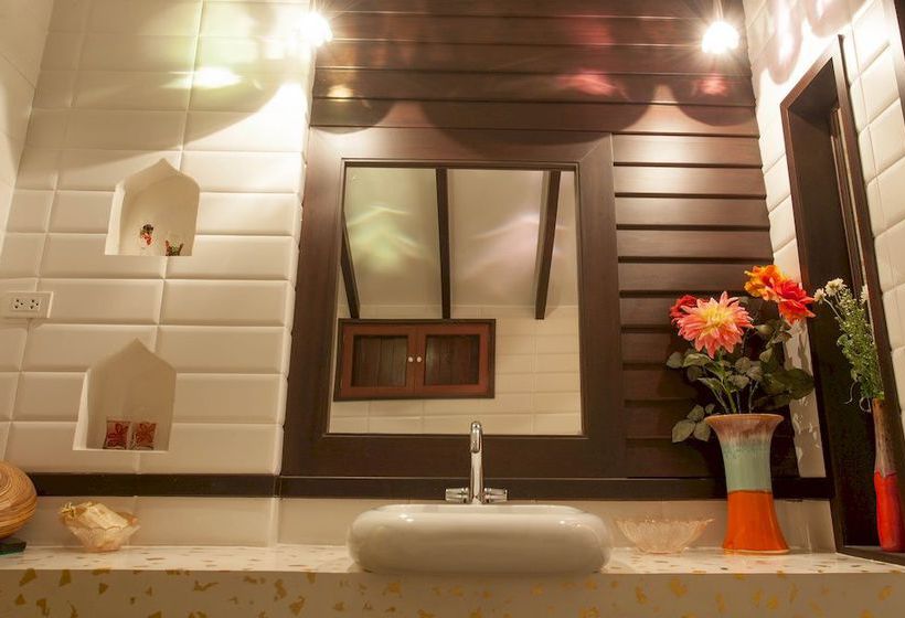 Hôtel Baan Suchadaa Lampang Resort 3