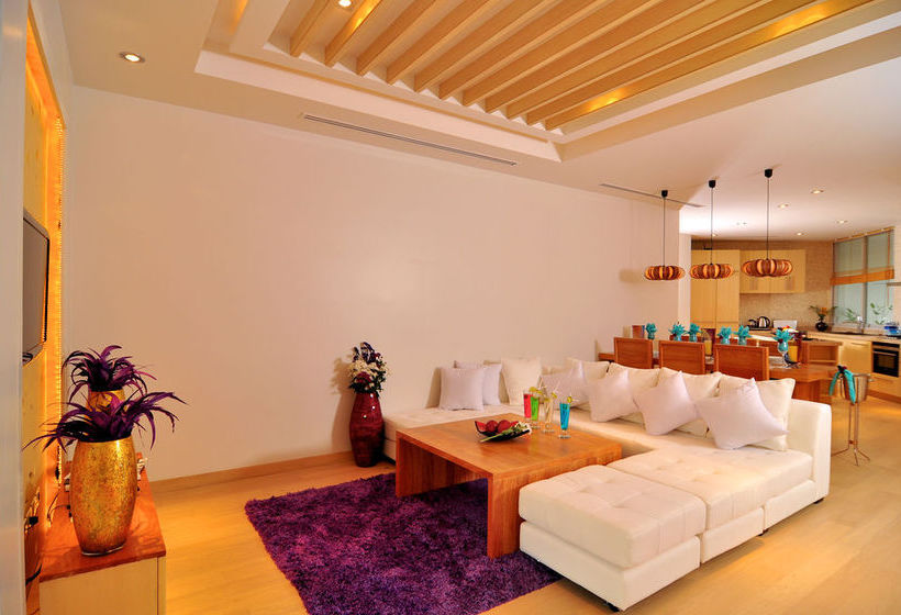 Hotel Beachfront Phuket 20