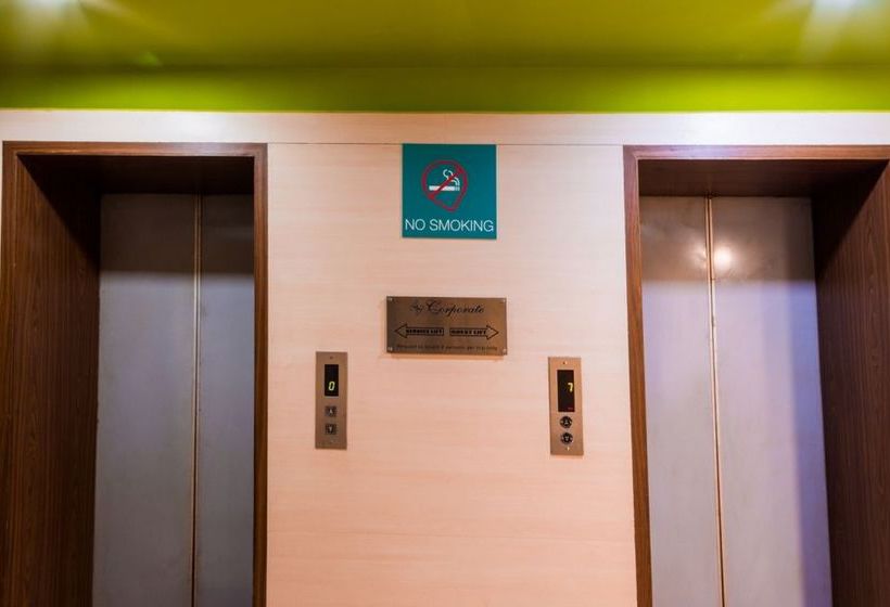 Hotel Oyo Premium Navi Mumbai Palm Beach Road 17