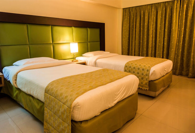 Hotel Oyo Premium Navi Mumbai Palm Beach Road 8
