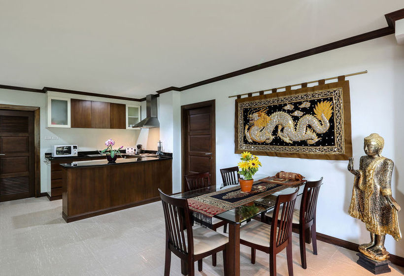 Karon View Royal Lotus 11