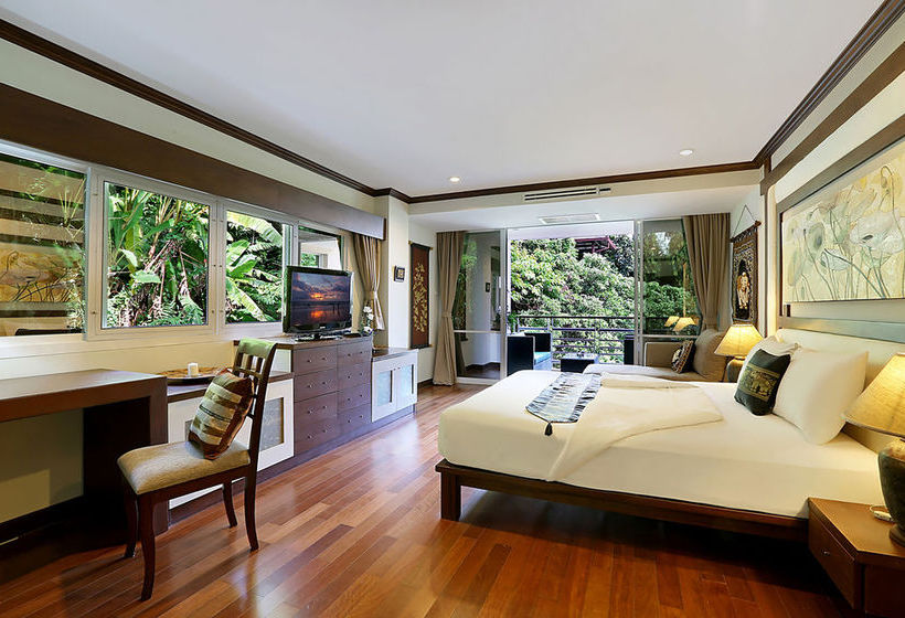 Karon View Royal Lotus 20