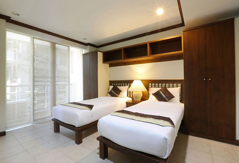 Karon View Royal Lotus 7