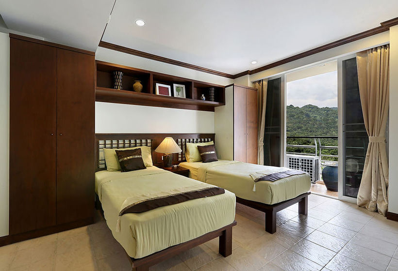 Karon View Royal Lotus 8