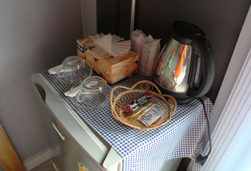 Hotel The Noi Guesthouse Koh Lipe 4