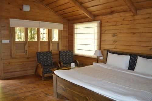 Hotel Welcomheritage Lha-ri-sa Resort 11