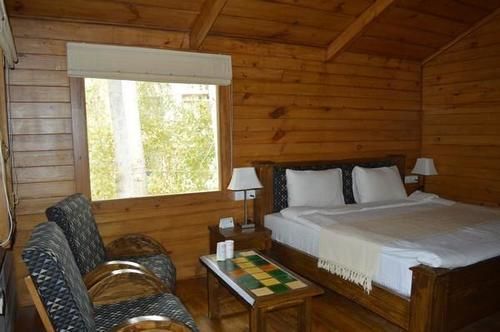 Hotel Welcomheritage Lha-ri-sa Resort 14