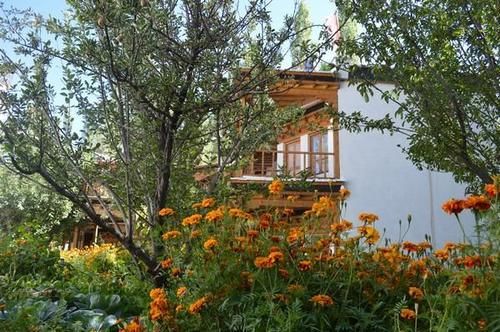 Hotel Welcomheritage Lha-ri-sa Resort 16