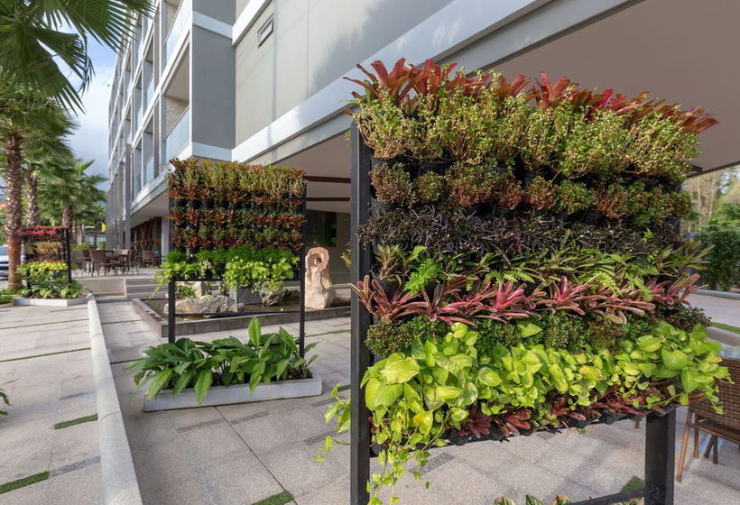 Hotel The Regent Phuket Bangtao Beach 8