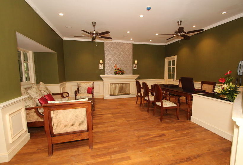 Hotel Club Mahindra Mount Serene 1