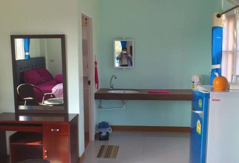 Pension Baan Chaiwong Resort 2