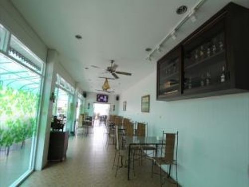 Hotel Diamond Park Inn 12