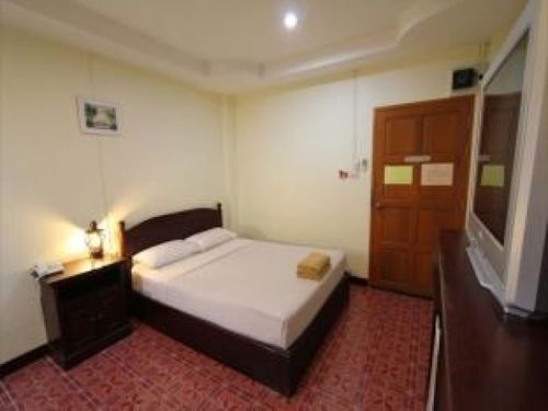 Hotel Diamond Park Inn 6