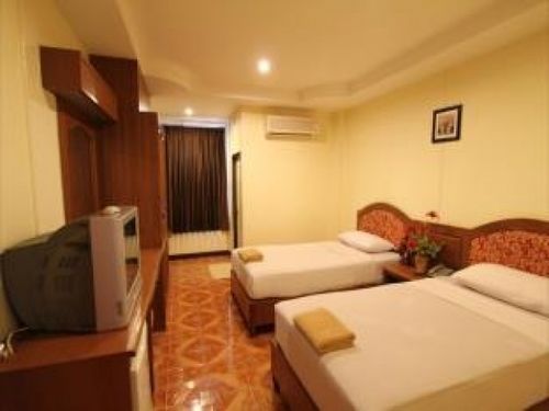 Hotel Diamond Park Inn 7