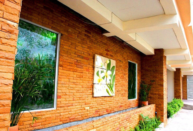 Hotel Casa Narinya At Suvarnbhumi Airport Bang Phli Samut Prakan