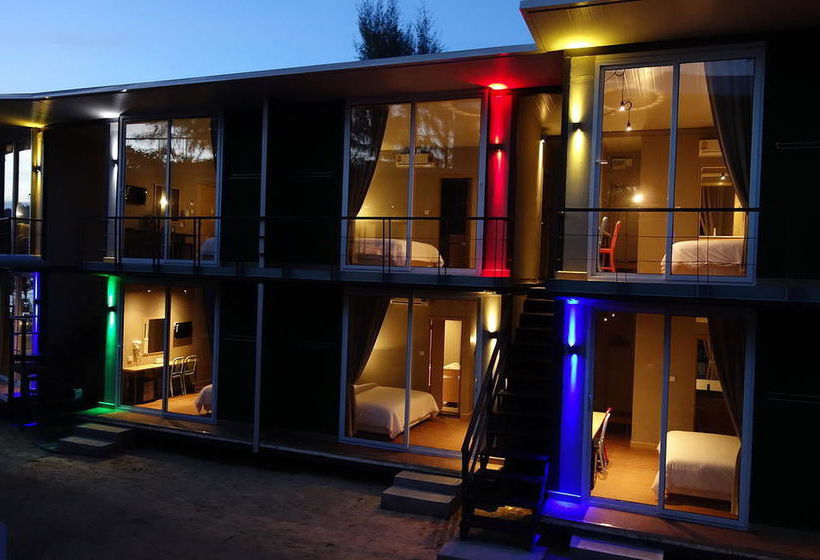 Hotel The Beacha Club 11