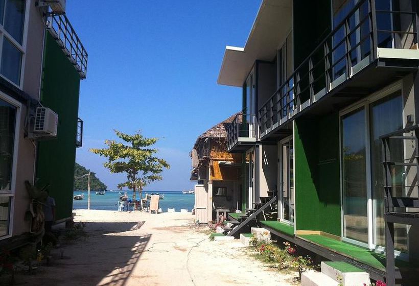 Hotel The Beacha Club 16