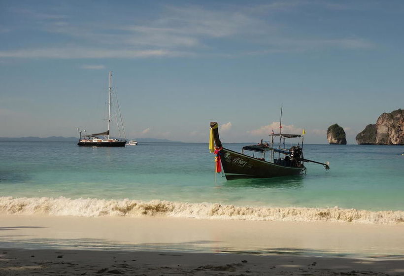 Hotel The Beacha Club 5