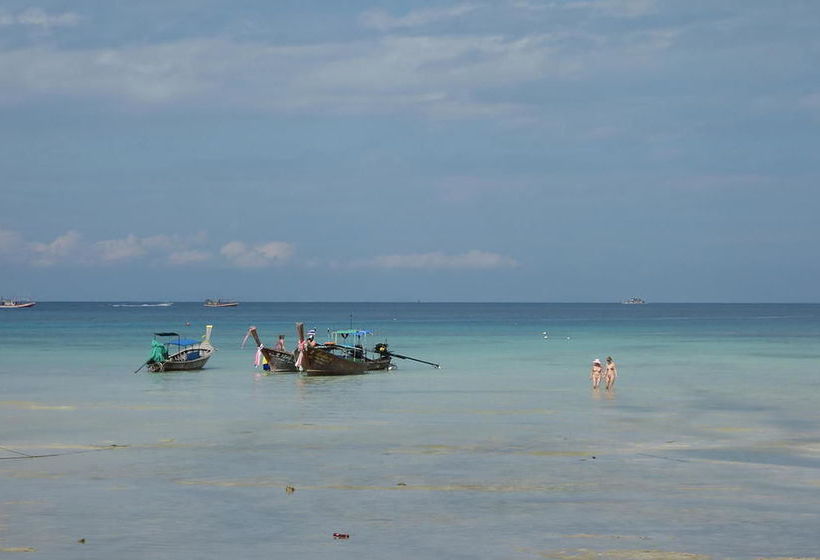 Hotel The Beacha Club 7