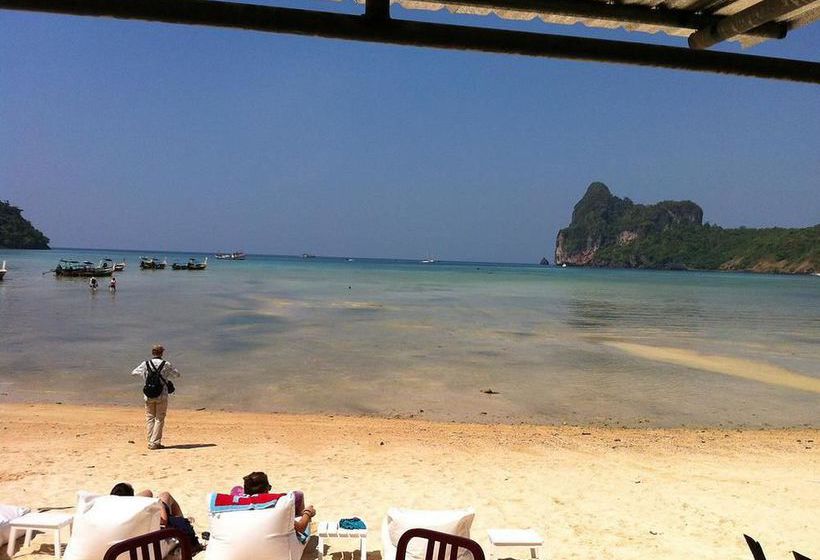 Hotel The Beacha Club 8