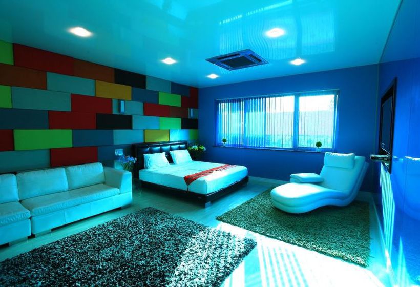 The Place By Pattaya Sunny Rentals 10