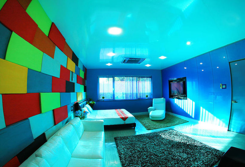 The Place By Pattaya Sunny Rentals 18