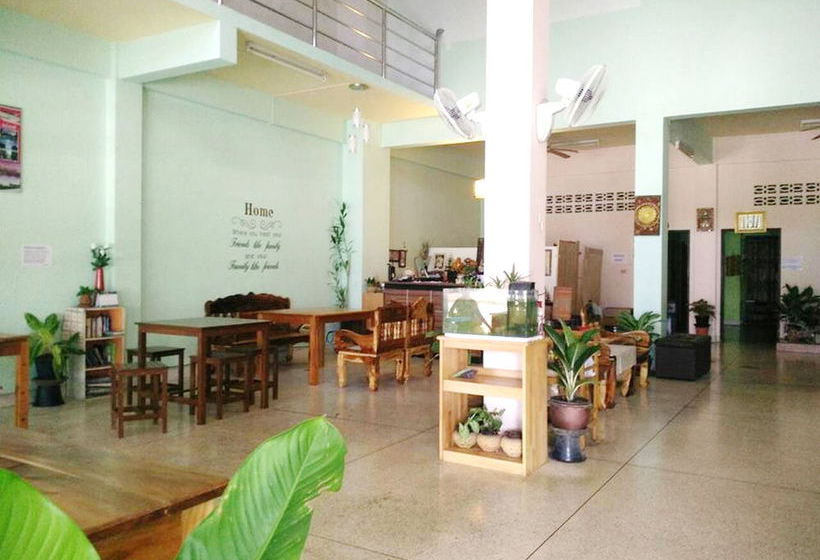 Hotel Baan Nisarine 14