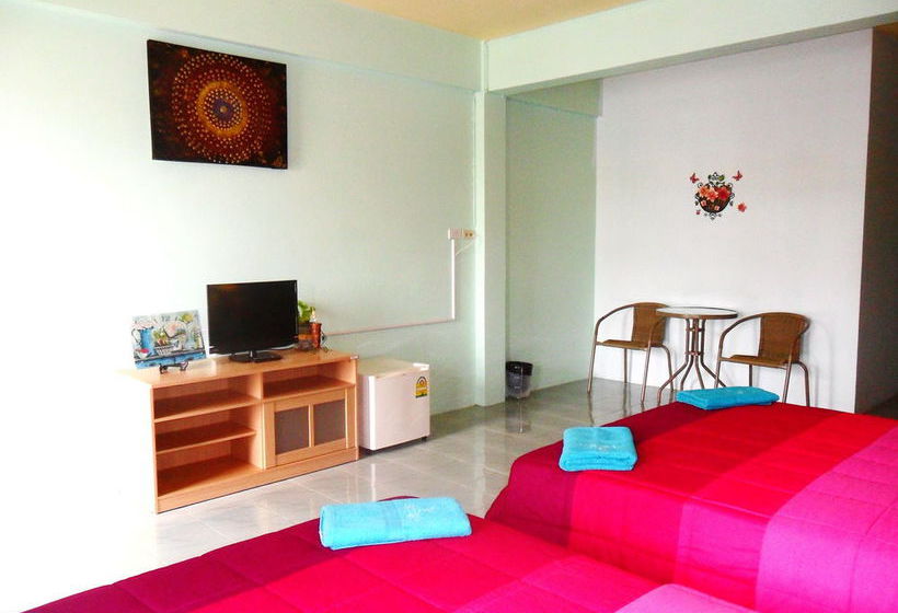 Hotel Baan Nisarine 20