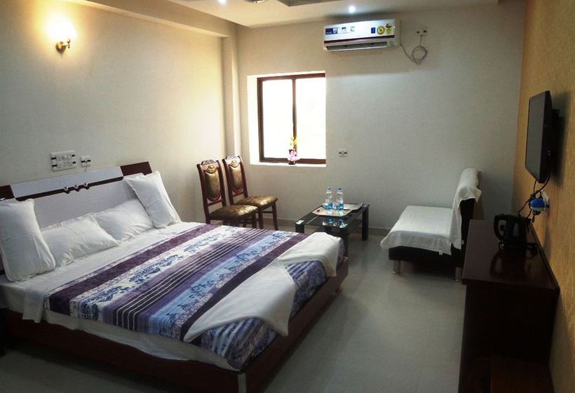 Hotel R. K. Palace 10