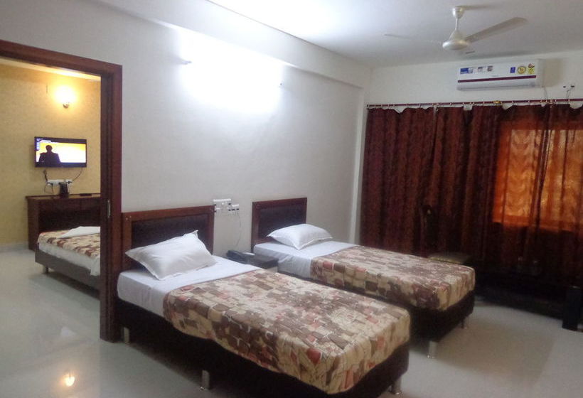 Hotel R. K. Palace 14