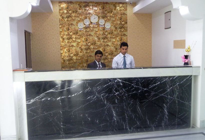 Hotel R. K. Palace 18