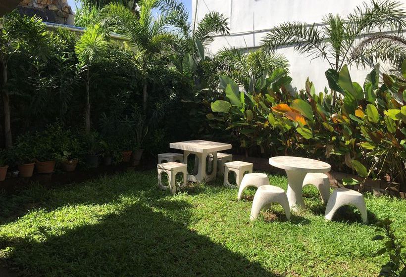 Hotel Baan Kaew Ruen Khwan 17