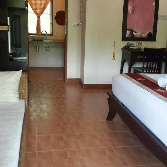 Seashell Resort Koh Tao 19