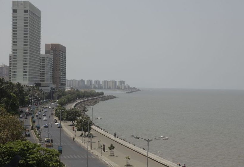 Sea Green South Hotel 10