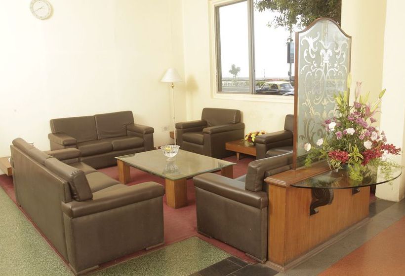 Sea Green South Hotel 8