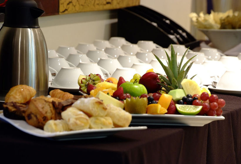 Hotel Three Cities Royal Palm Penthouses 1