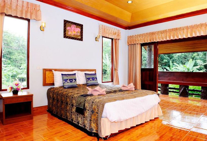 Hotel Khaosok Rainforest Resort 1