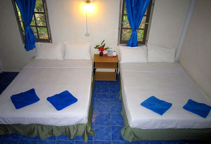 Pensão Tree Top River Huts 11