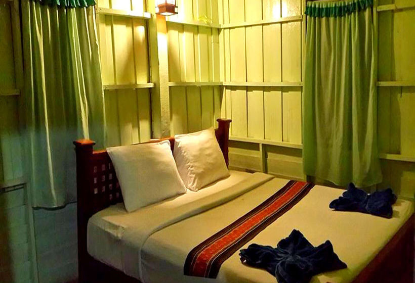 Pensão Tree Top River Huts 7