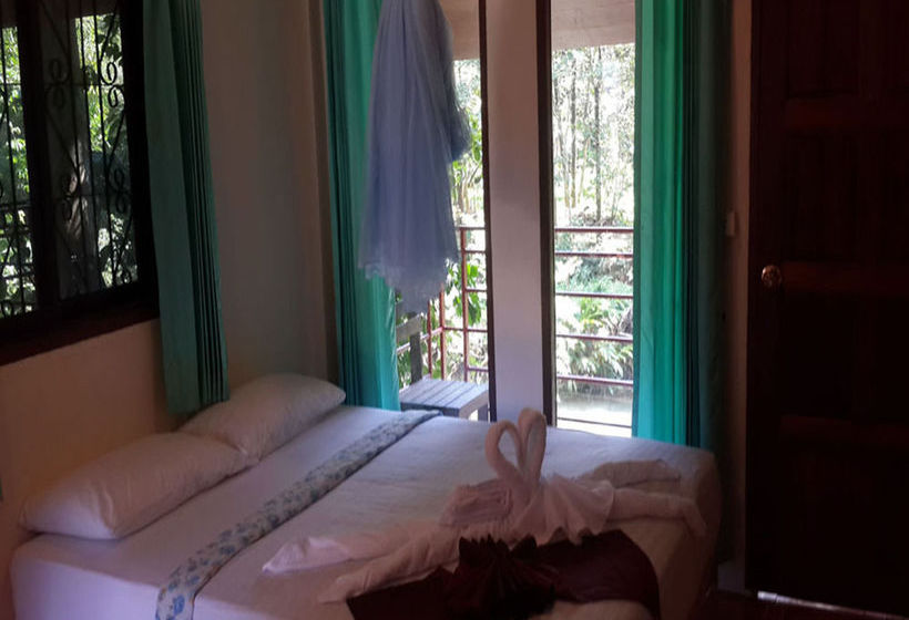 Pension Khao Sok Jungle Huts 15