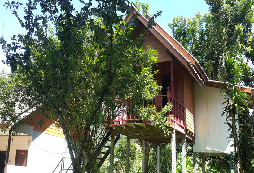 Pension Khao Sok Jungle Huts 18