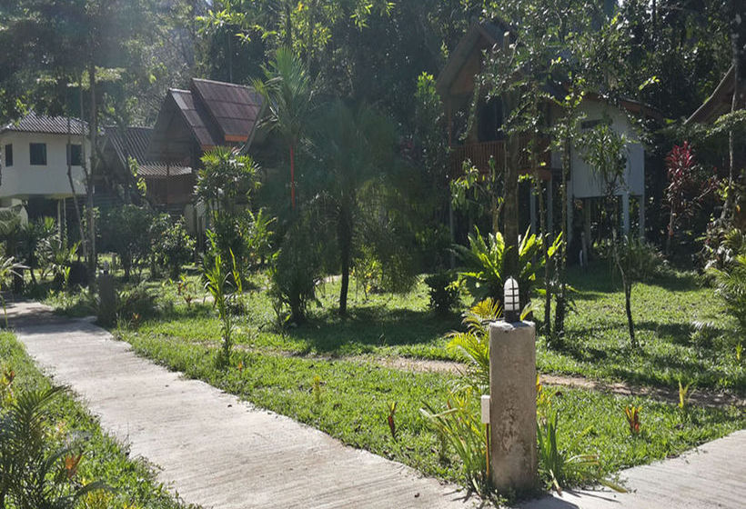 Pension Khao Sok Jungle Huts 8