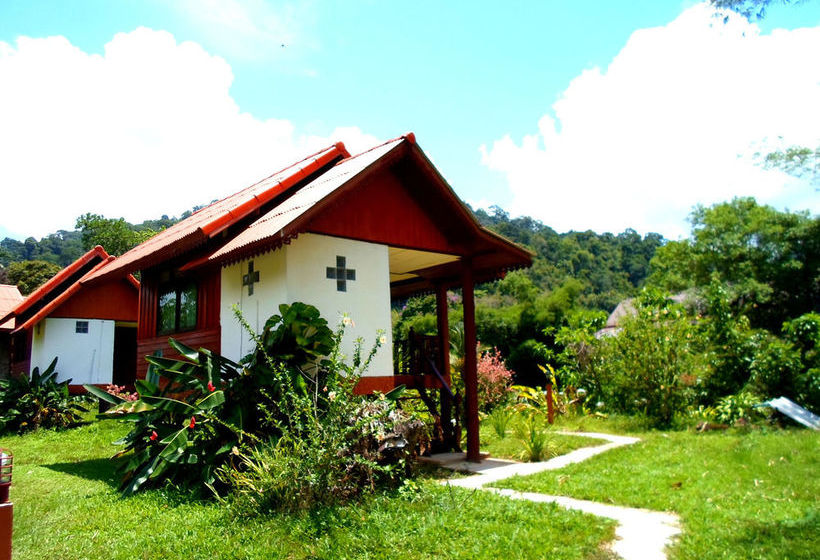 Hotel Baan Rimnam Resort Khao Sok 14