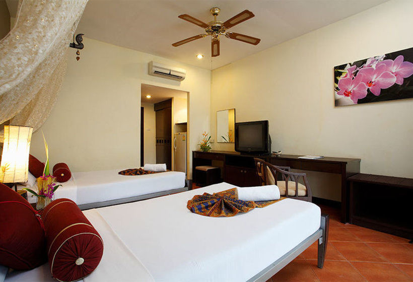 Hotel Brook Resort & Villa 2