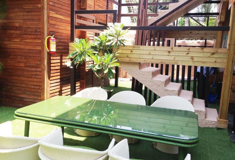 The Baga Beach Resort 15