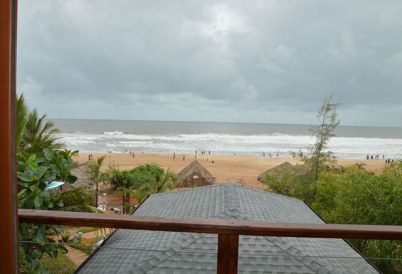 The Baga Beach Resort 16