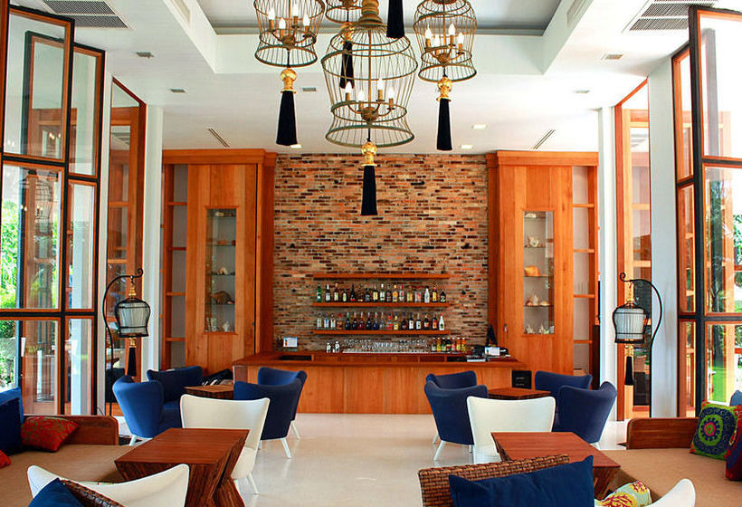 Hotel The Bluesky Resort @ Ranong 7