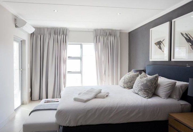 The Epic Luxury Apartments 7